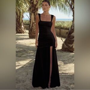 Elegant Black Evening Gown